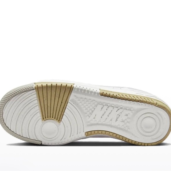 Nike Gamma Force White Phantom Women Shoes No Lid - Picture 6 of 10